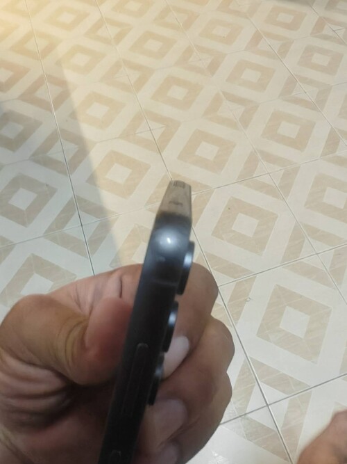 403029_0.jpg